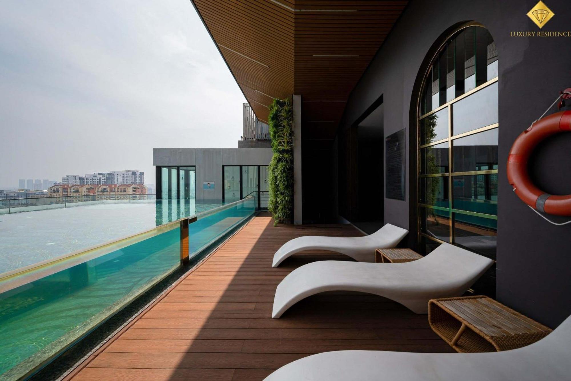 D1Mension Riverside - Angia Hospitality Хошимін Екстер'єр фото